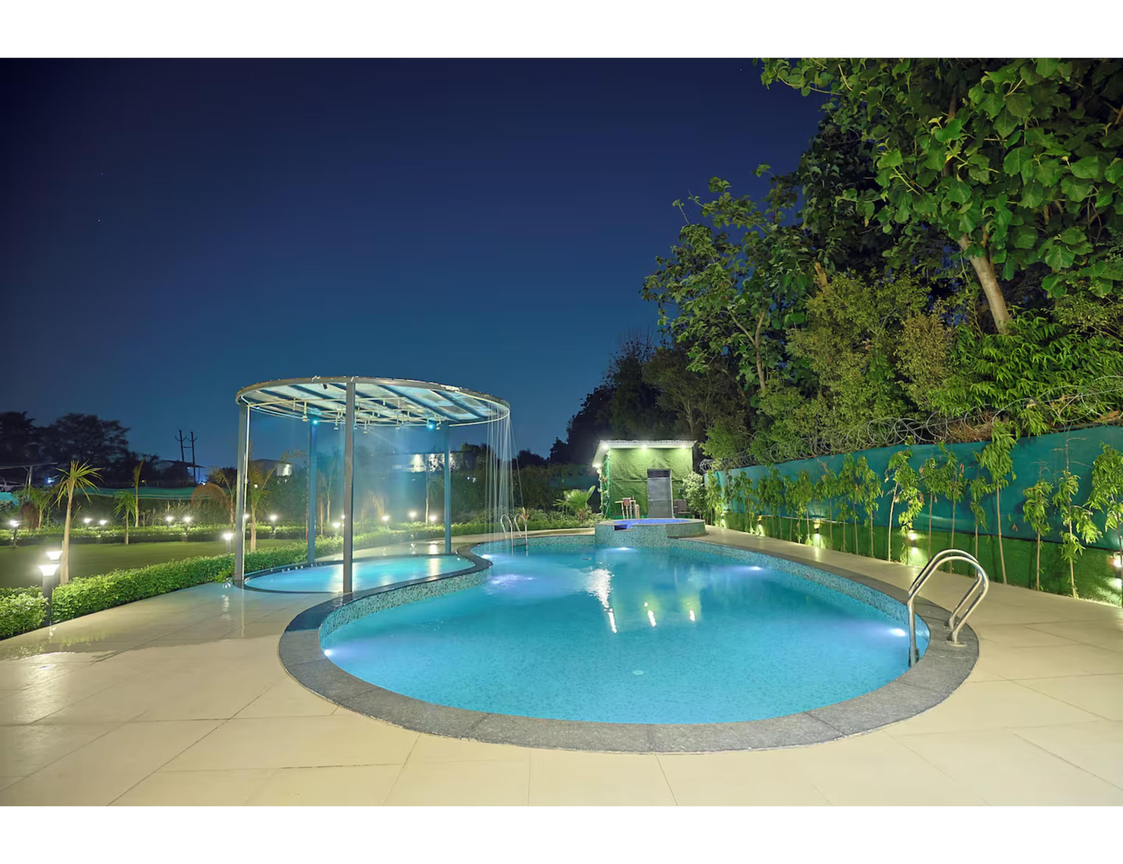 4BHK luxury farmhouse in Noida (NCR) x Solis Nature