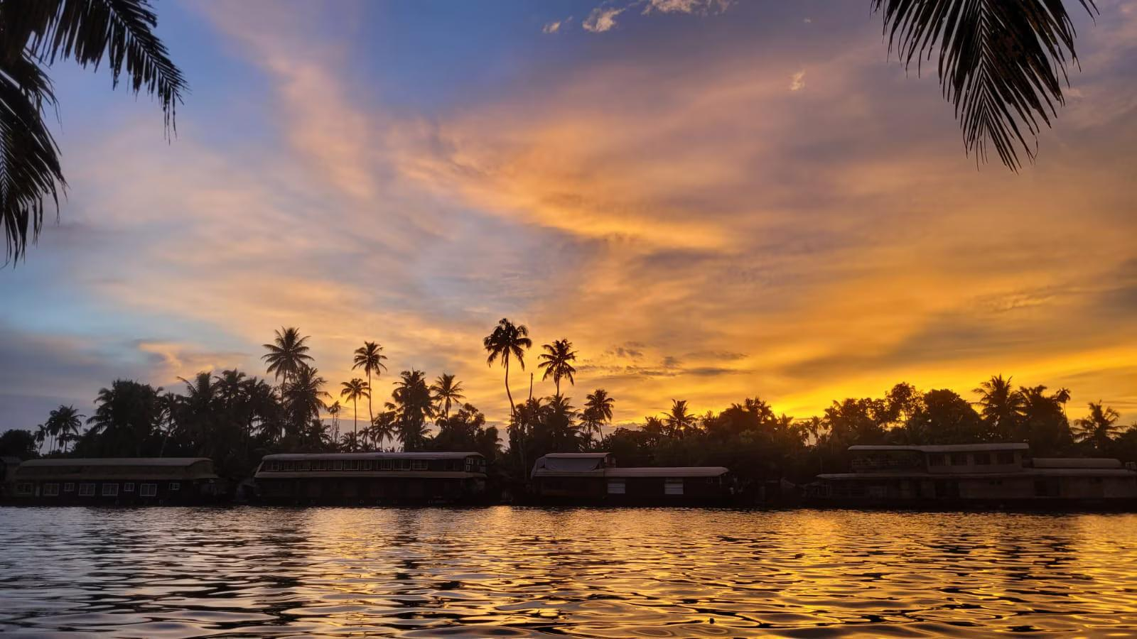 Evaans Casa Homestay x Solis Nature