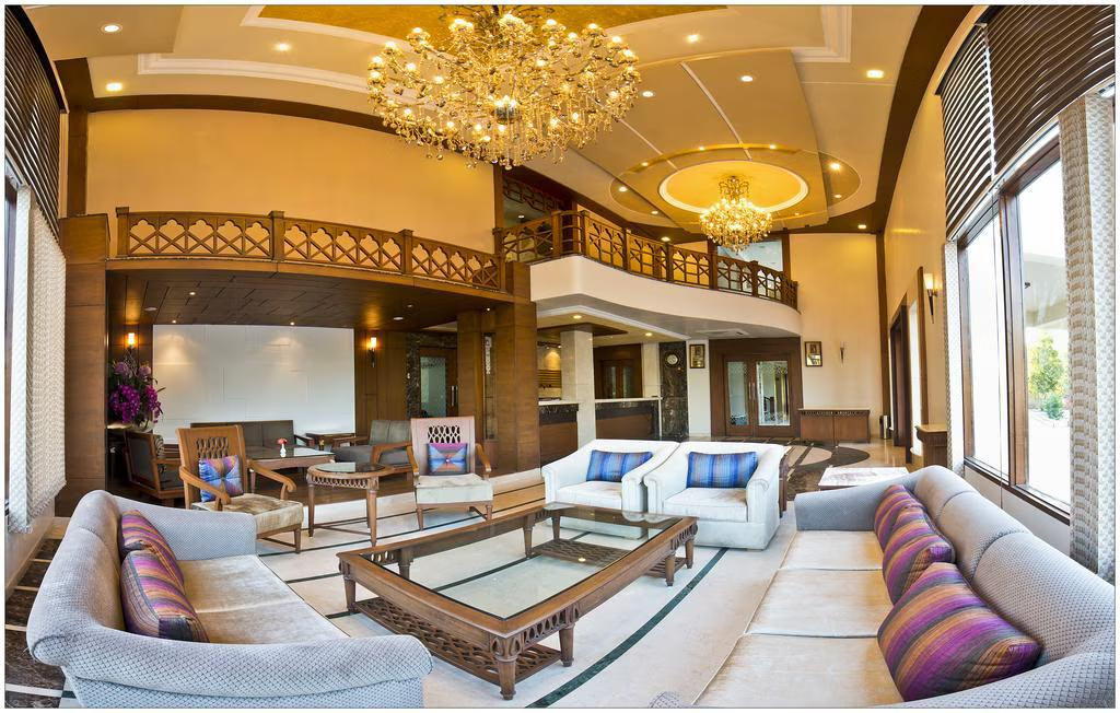 Lariya Resort x Solis Nature