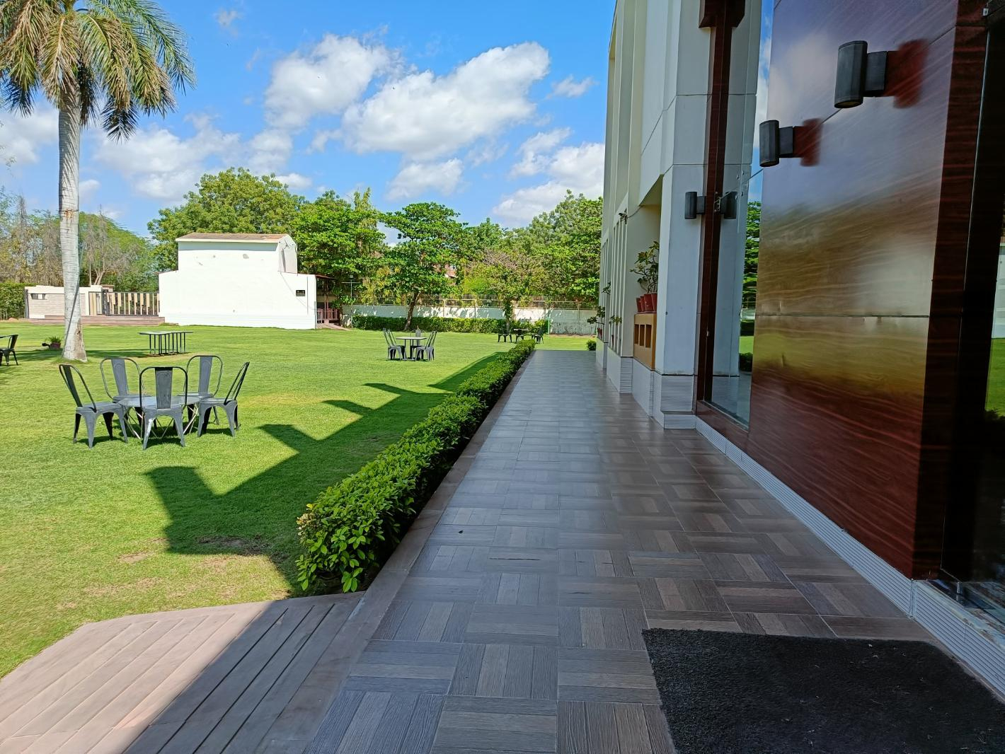 Lariya Resort x Solis Nature