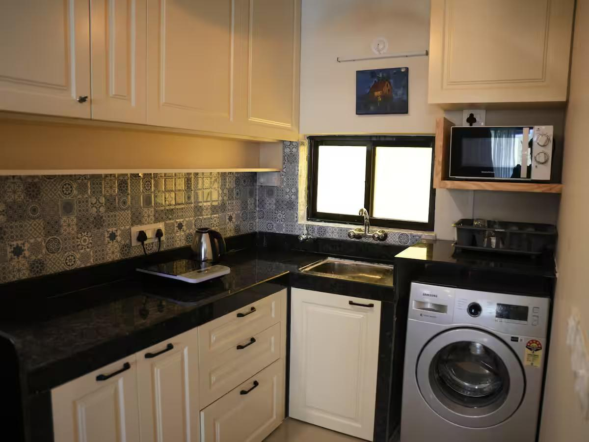 The Nook (Sea & Pool view) x Solis Nature