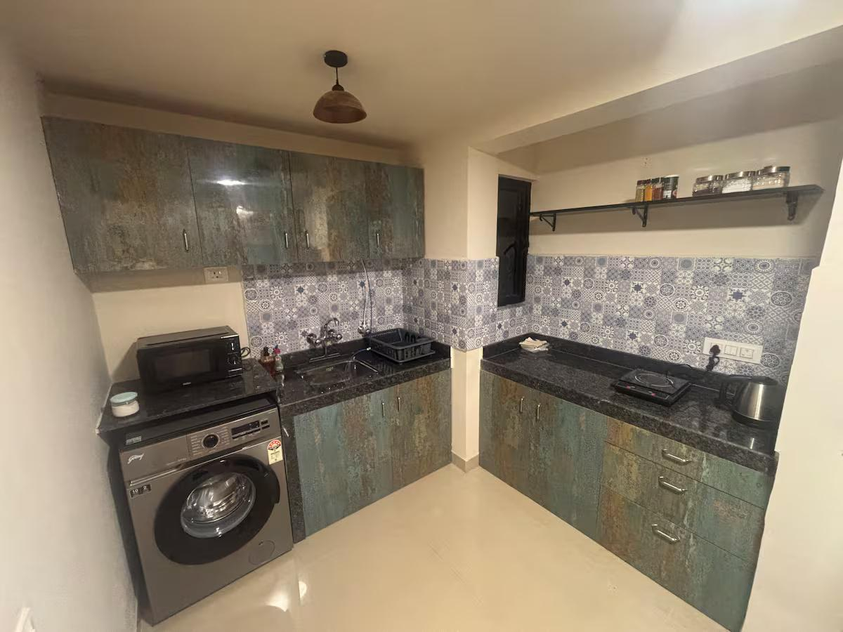 Saanjh (Sea facing penthouse)w pool x Solis Nature