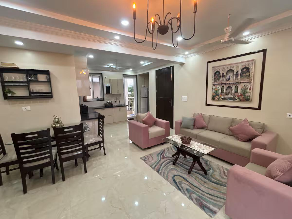 Breeze - Kudrat's Nilaya - 2 rooms x Solis Nature