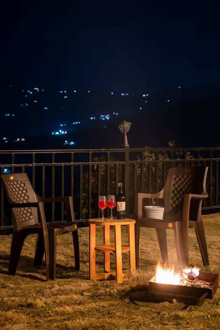 Cosy Cottage with 5 Star Views | Near Mukteshwar x Solis Nature