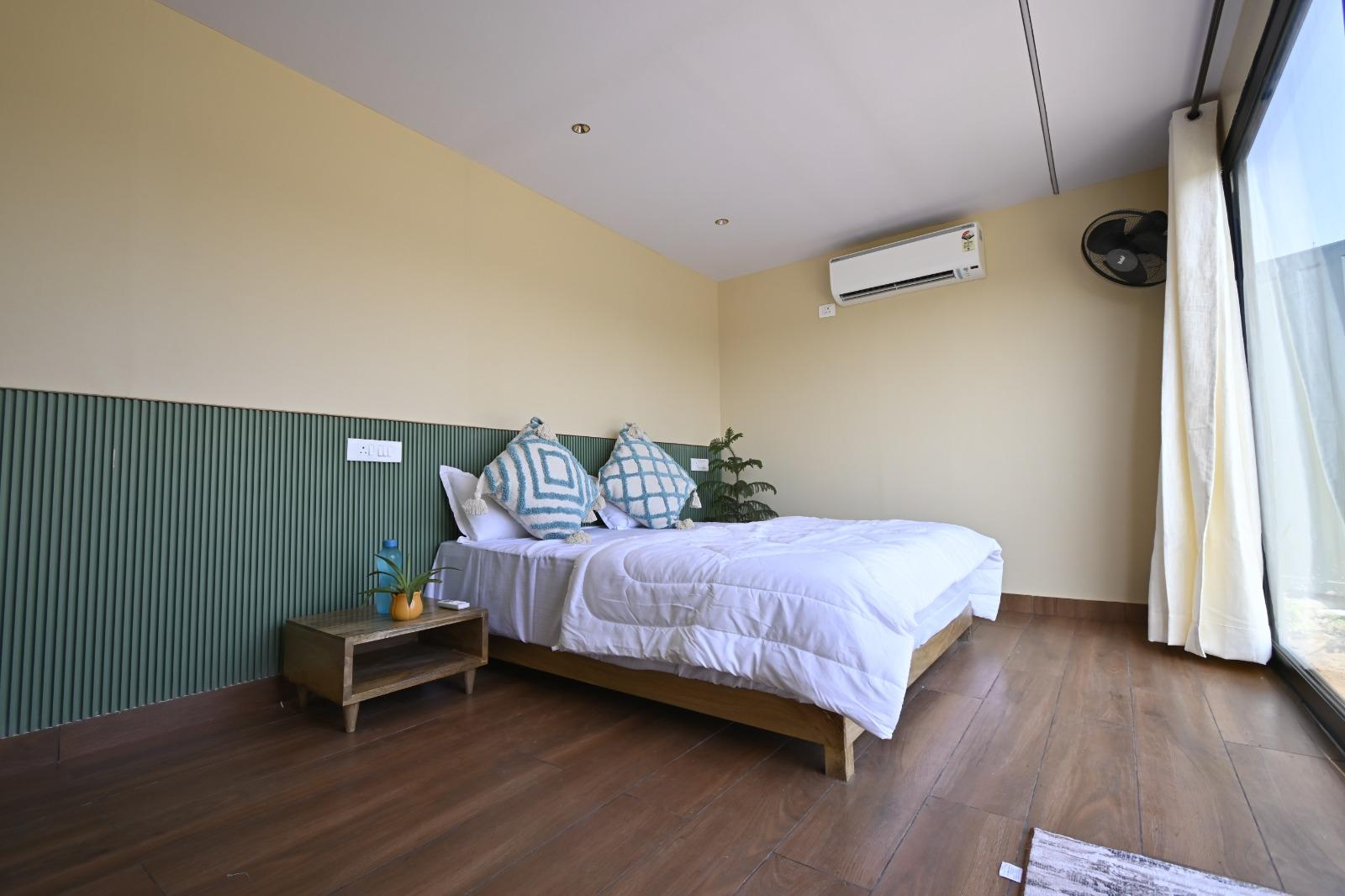 Tarshal Farms - A Rustic Property with Games x Solis Nature