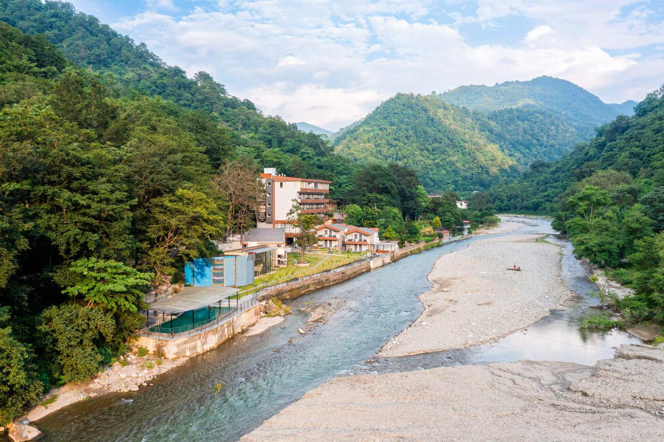 DLS Divine Resort and Spa x Solis Nature