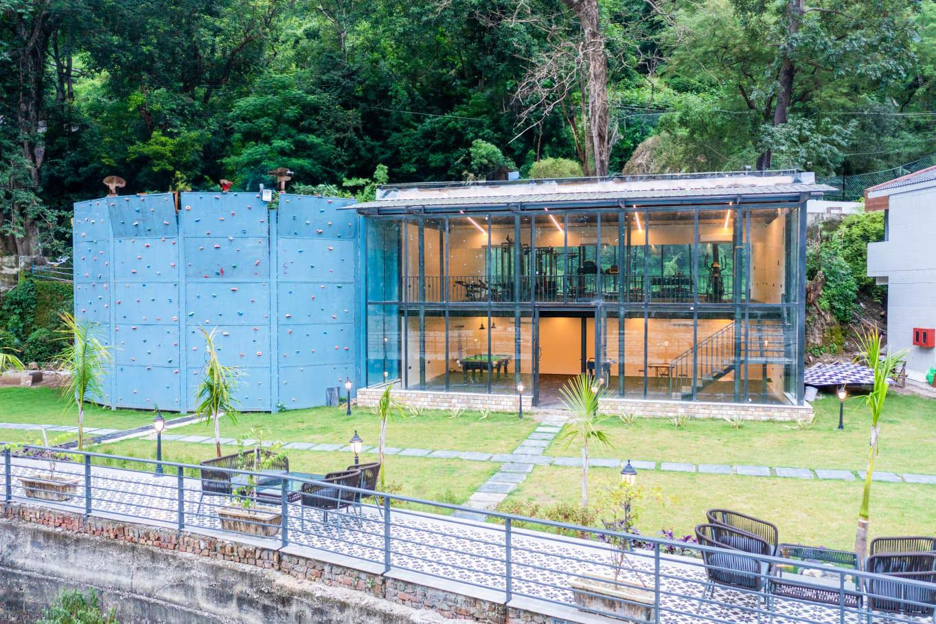 DLS Divine Resort and Spa x Solis Nature