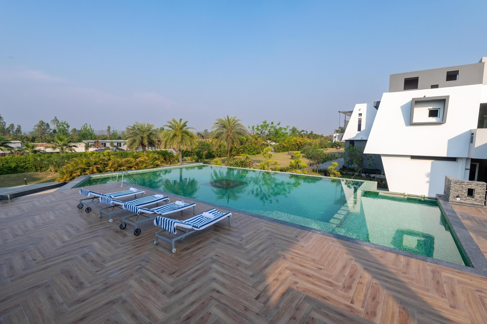 DLS Forest Vines Resort and Spa x Solis Nature