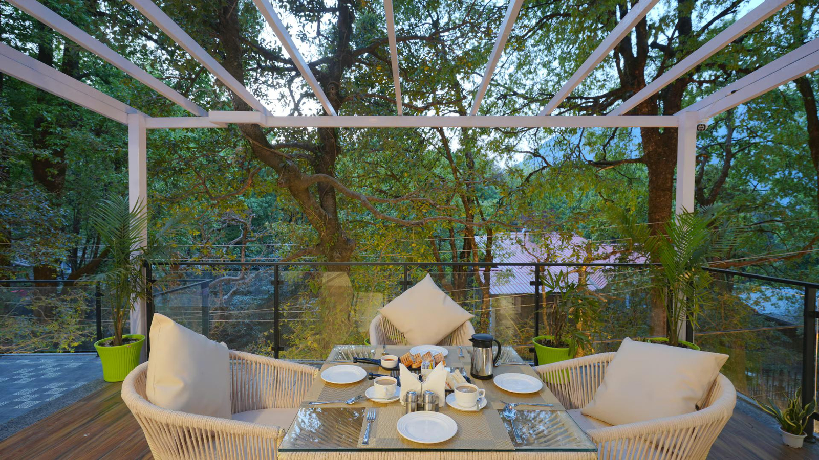 The Emerald by DLS Hotels x Solis Nature