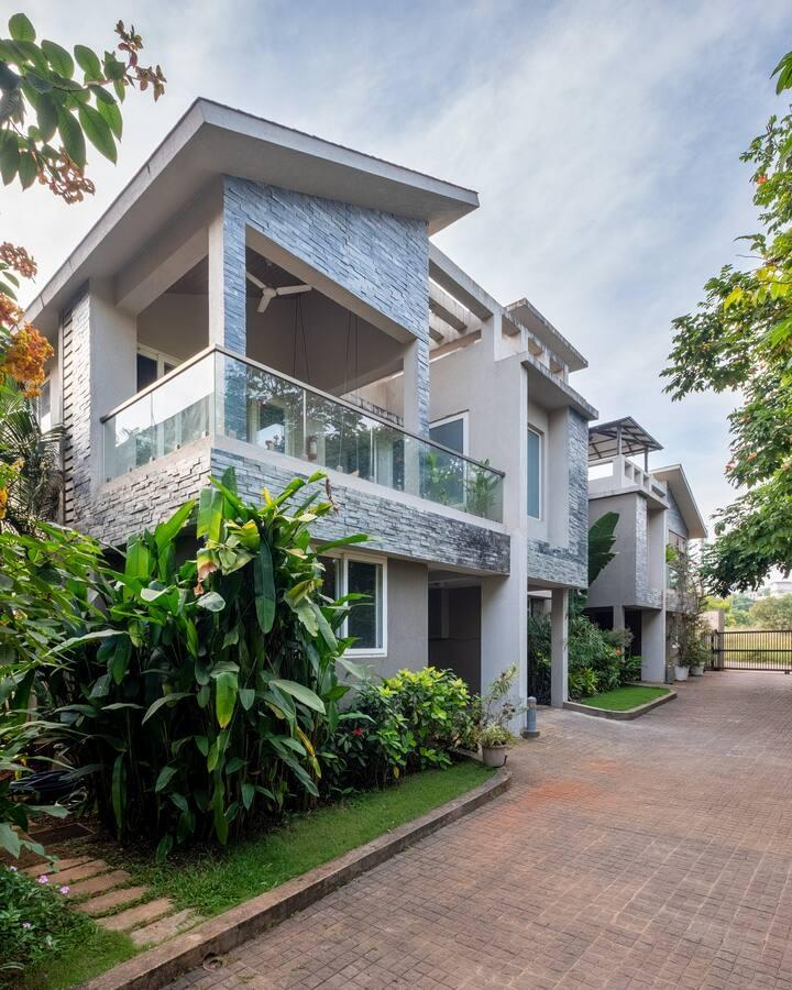 Meraki - 4 BHK Pvt Pool Villa in Anjuna x Solis Nature