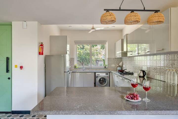 Meraki - 4 BHK Pvt Pool Villa in Anjuna x Solis Nature