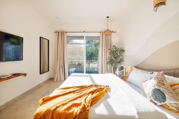 Meraki - 4 BHK Pvt Pool Villa in Anjuna x Solis Nature