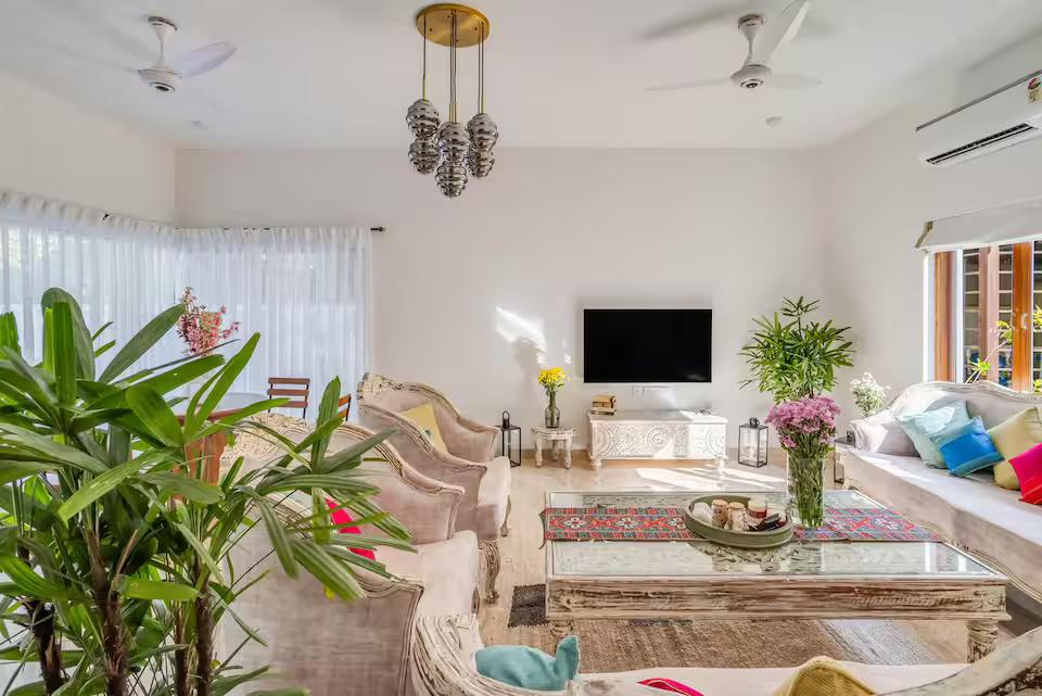 Tropical - 4 BHK Private Pool Villa x Solis Nature