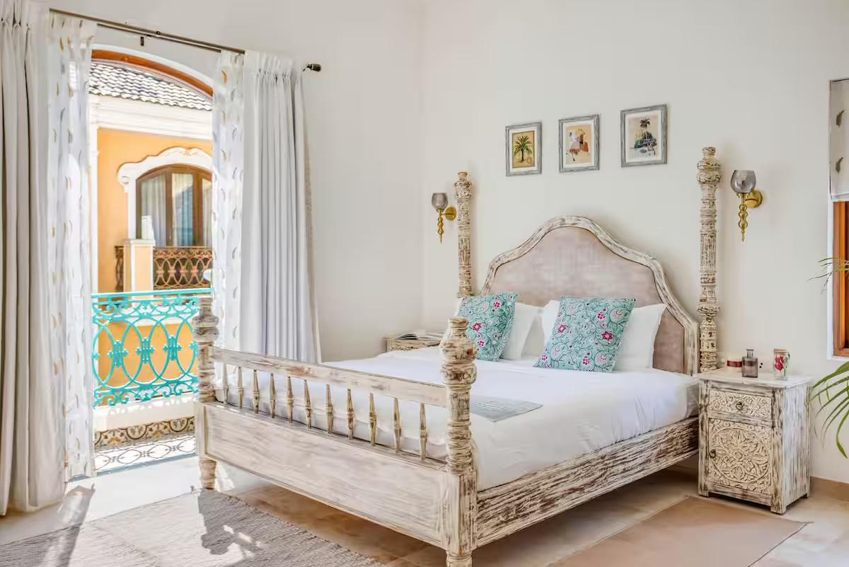 Tropical - 4 BHK Private Pool Villa x Solis Nature