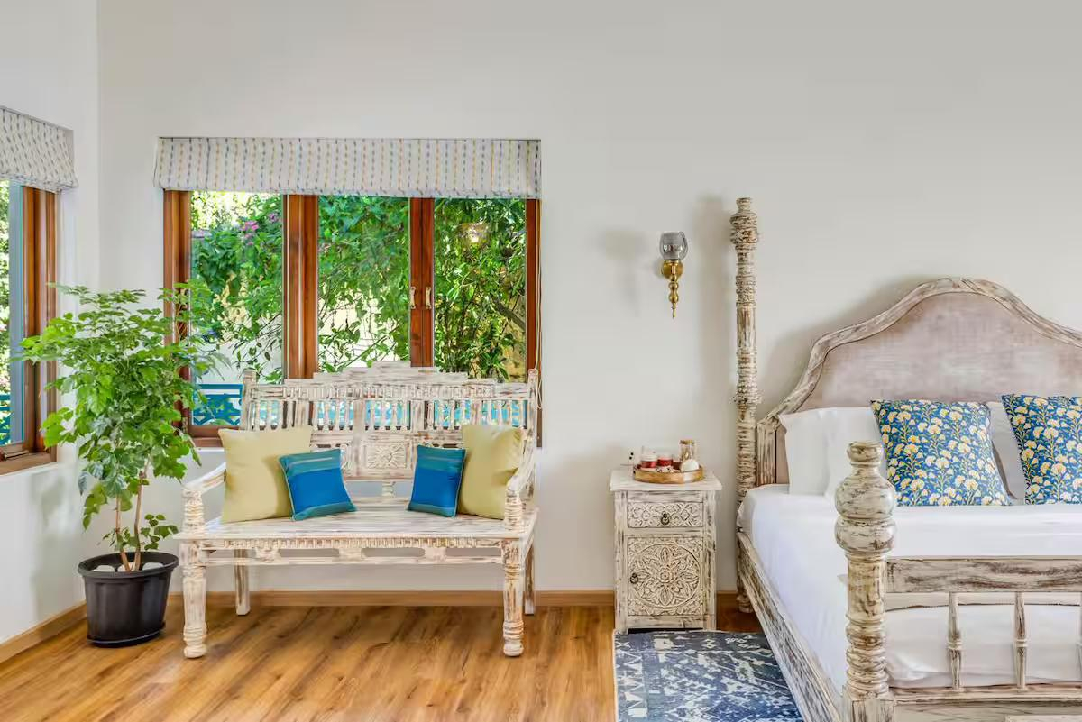 Tropical - 4 BHK Private Pool Villa x Solis Nature