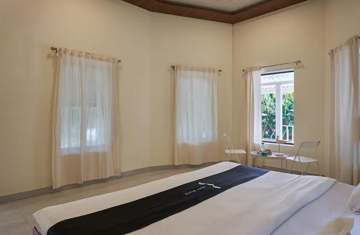 6bhk Villa Besides Beach Alibagh x Solis Nature