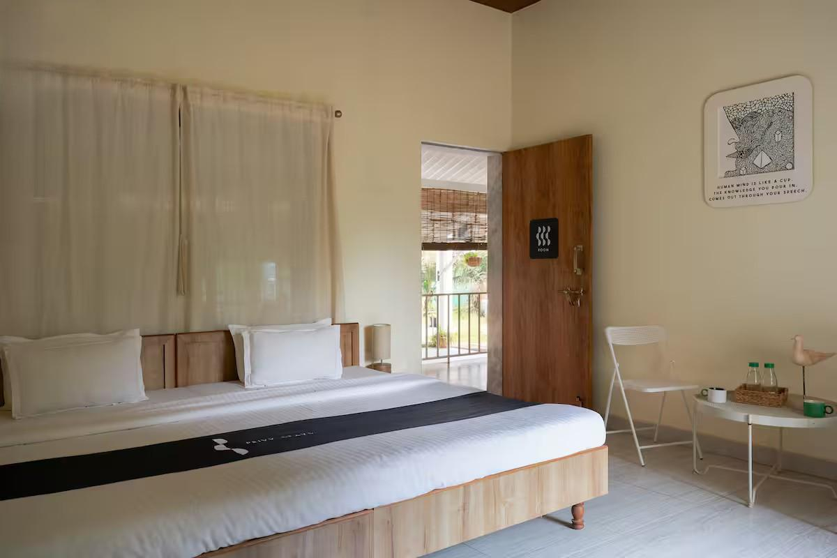 6bhk Villa Besides Beach Alibagh x Solis Nature