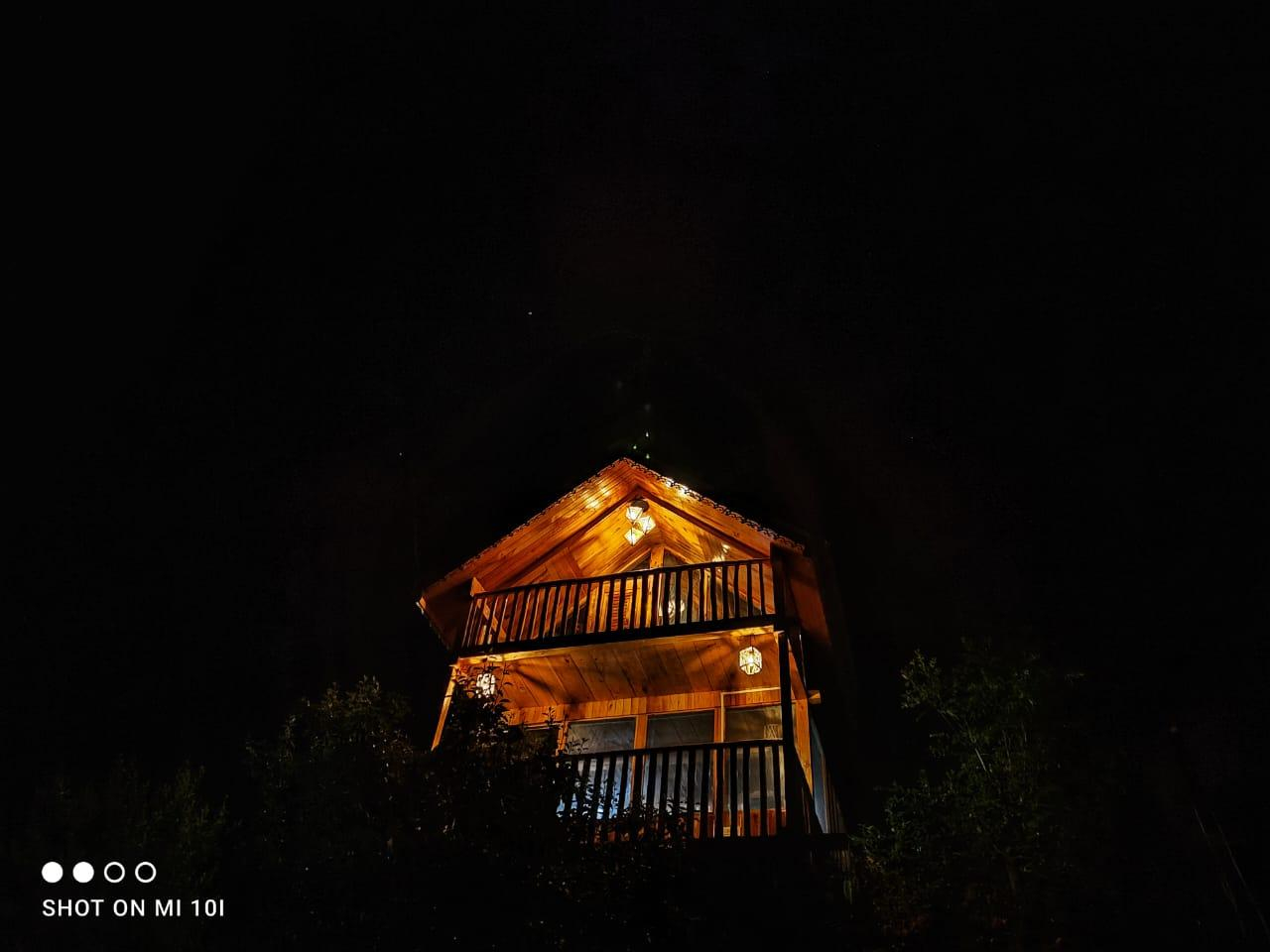 The Isisinga tree house x Solis Nature