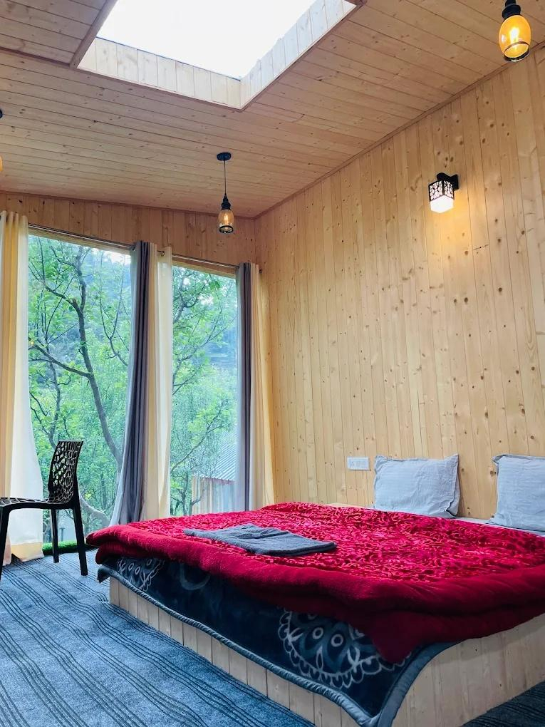 The acoustic cabin x Solis Nature