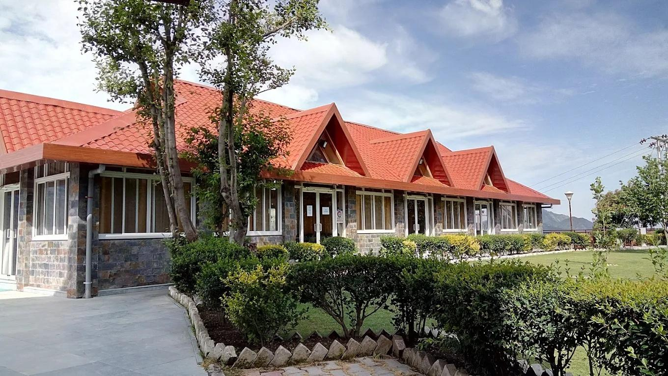 Manla Homes Resort x Solis Nature