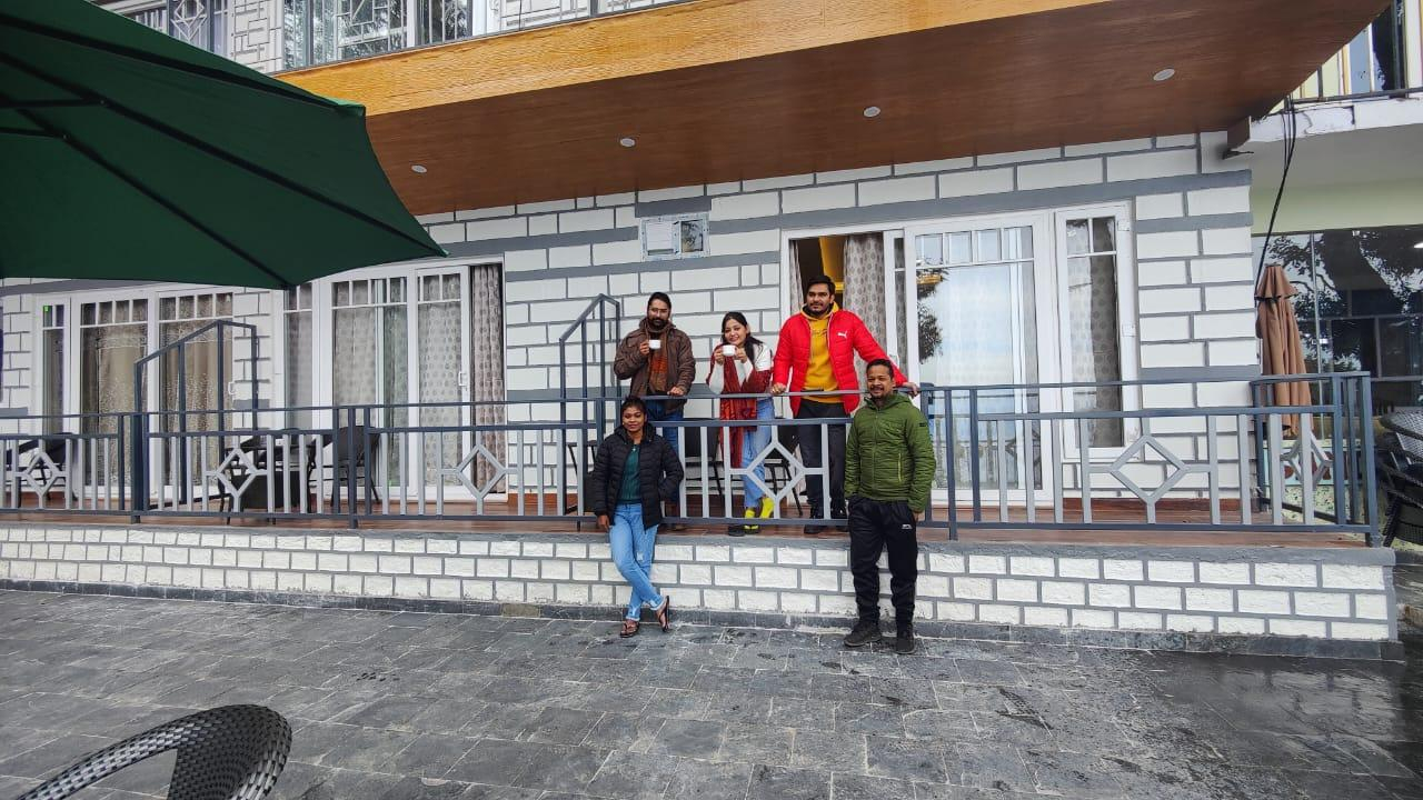 The Sandringham Hideout x Solis Nature