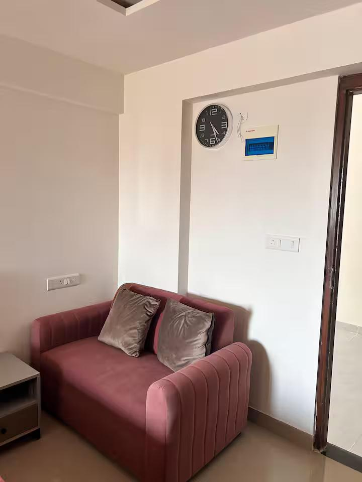 Cozy Studios In Jagatpura x Solis Nature