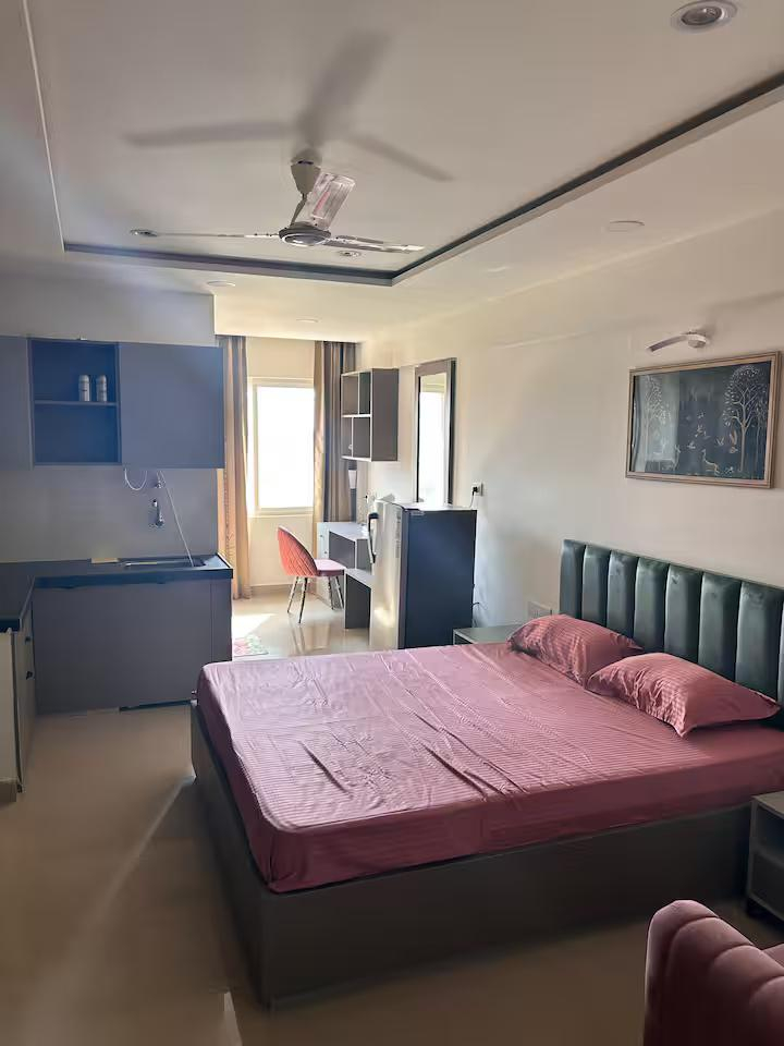 Cozy Studios In Jagatpura x Solis Nature