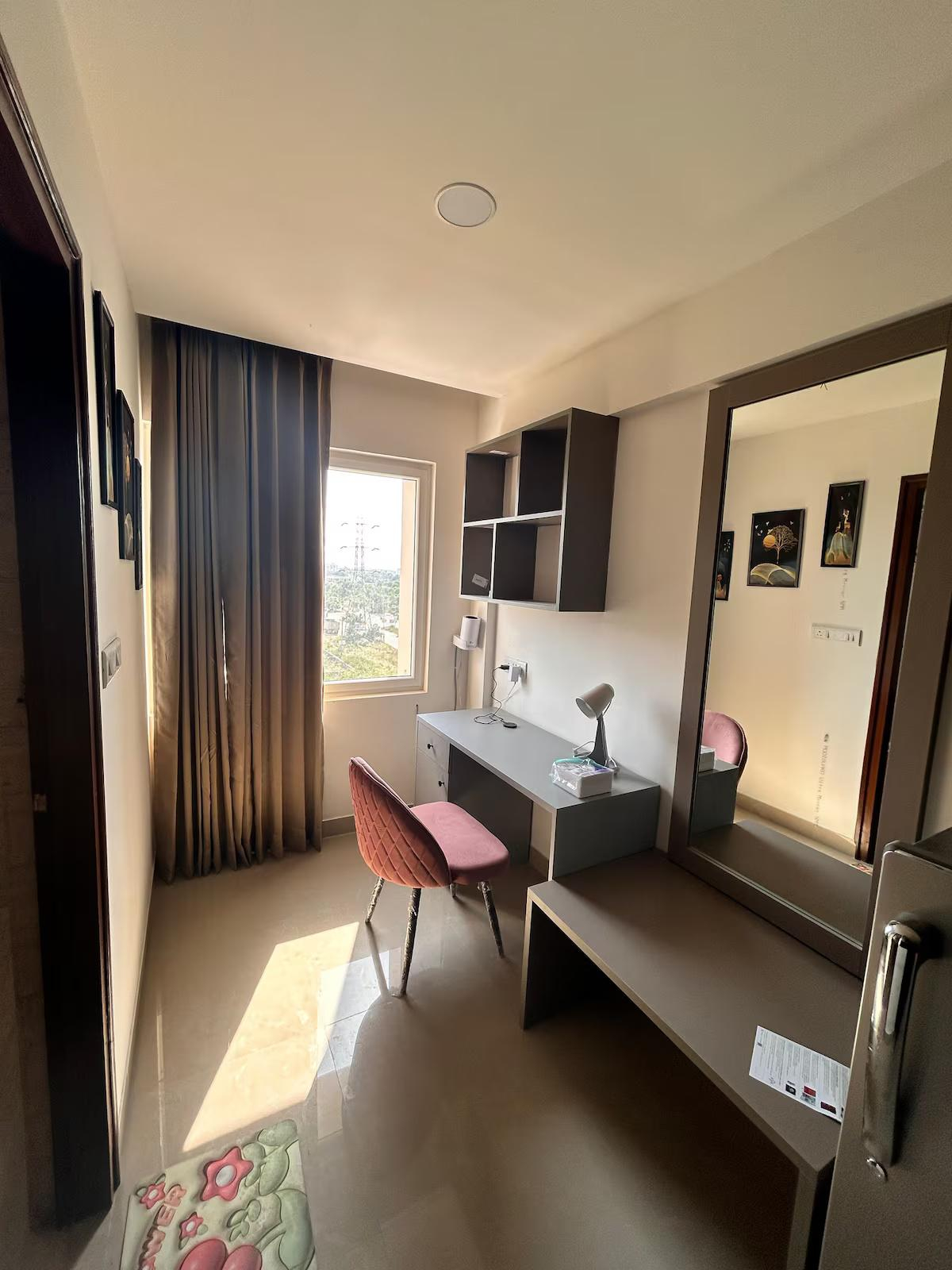 Cozy Studios In Jagatpura x Solis Nature