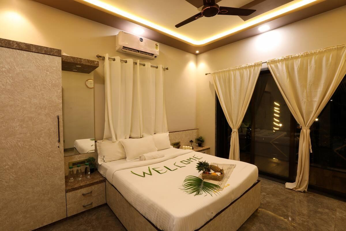 Luxe Forest Villa, Alibaug x Solis Nature