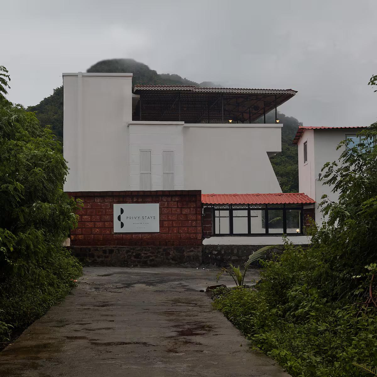 Hillside Villa, Kashid x Solis Nature