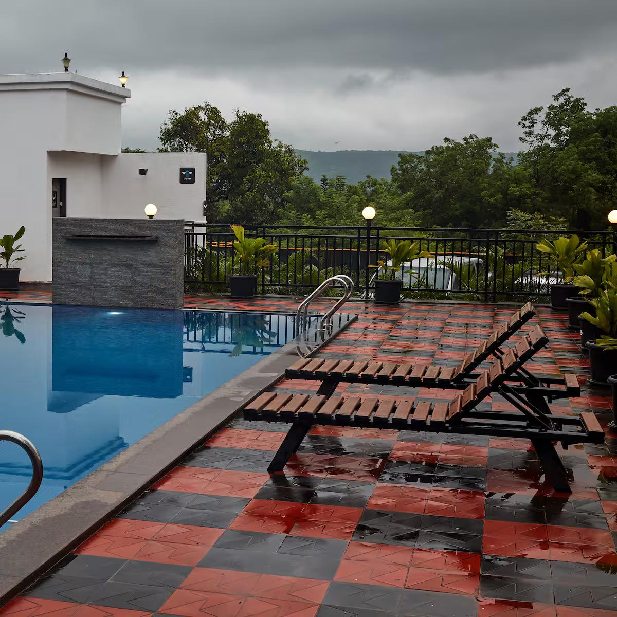 Hillside Villa, Kashid x Solis Nature