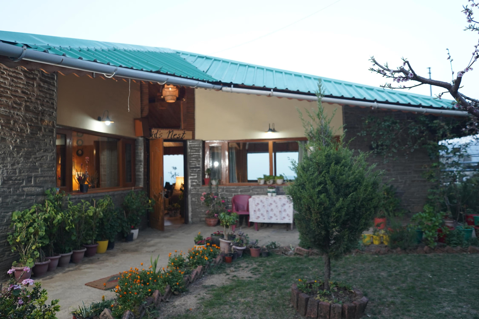 Whispering Pines Villa- Two Bedroom x Solis Nature