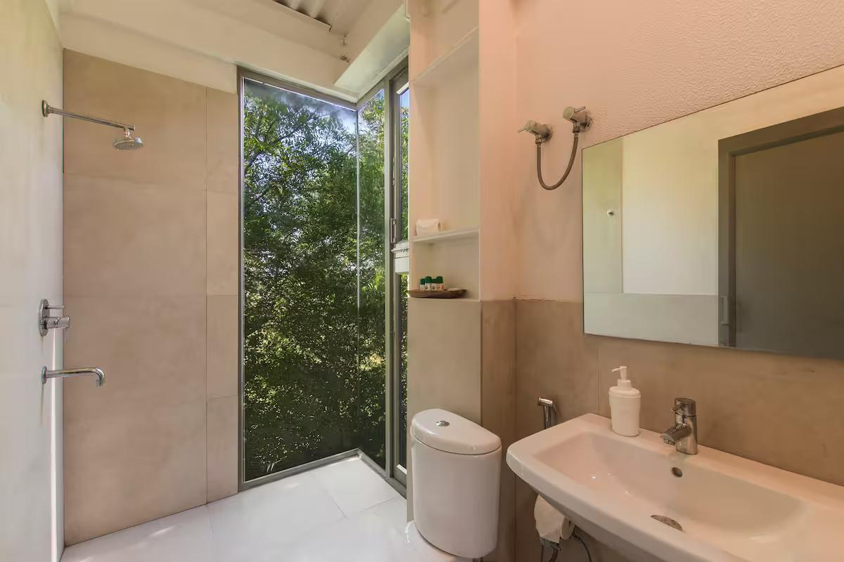 IvyBridge - Pool, Jacuzzi , Gym, Nature (NCR) x Solis Nature