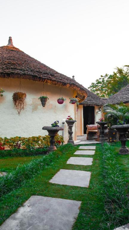 The Misty Bliss Cottages and Homestay x Solis Nature