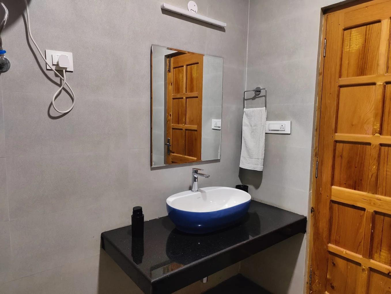 Cottage Palzey Manali x Solis Nature