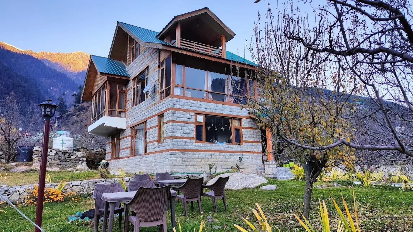 Cottage Palzey Manali x Solis Nature