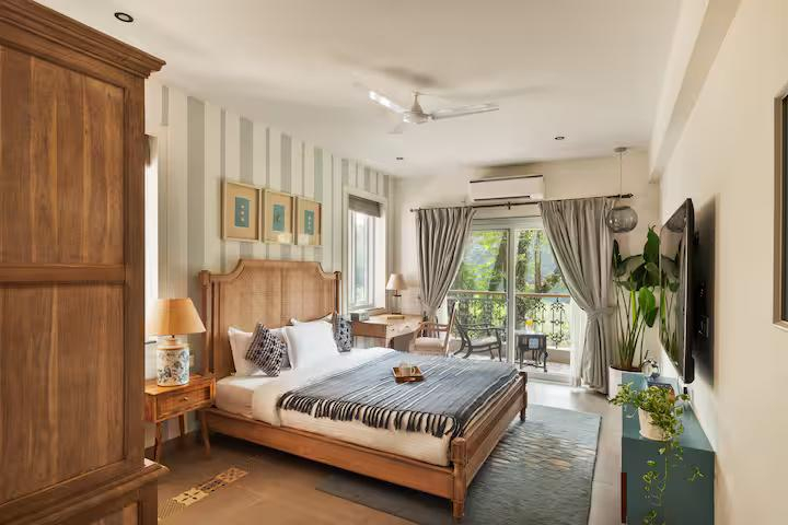 Liora - 3 BHK Paddy View Private Pool Villa x Solis Nature