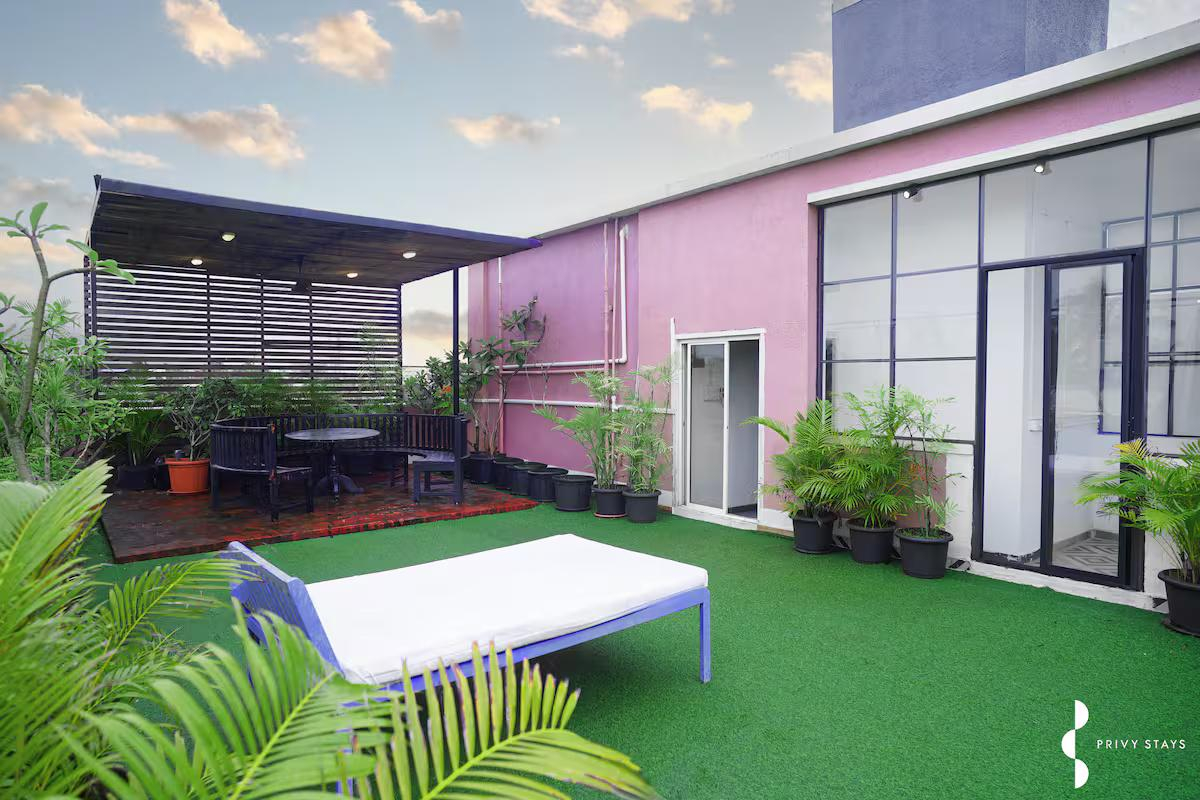 Ricky's Rooftop Pvt Suite, Alibag x Solis Nature