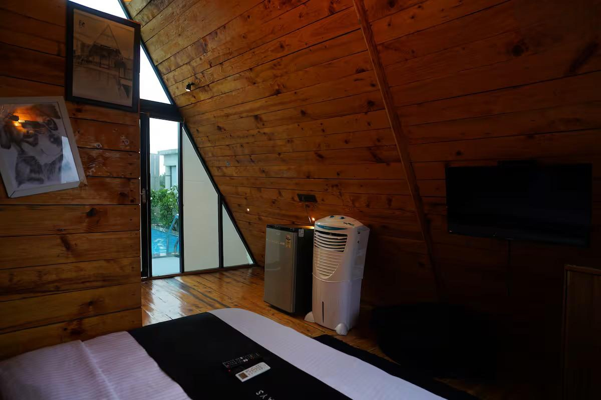 Ricky's Rooftop Pvt Suite, Alibag x Solis Nature