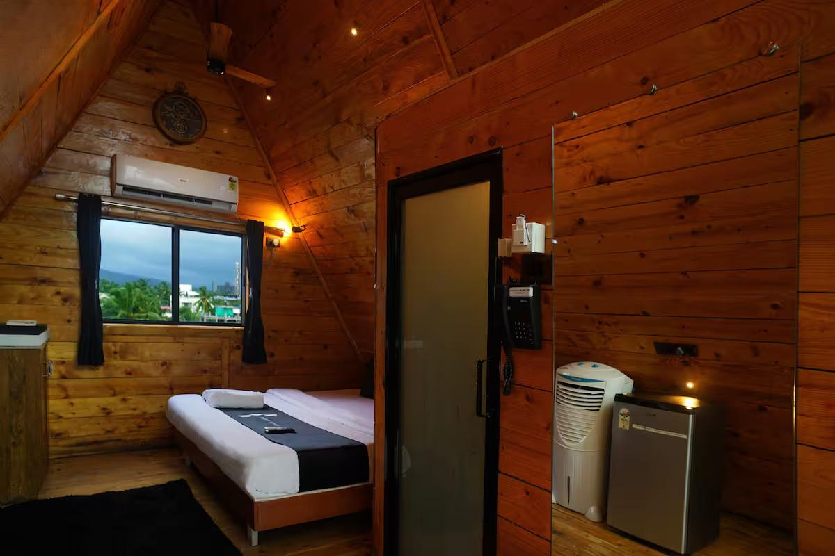 Ricky's Rooftop Pvt Suite, Alibag x Solis Nature