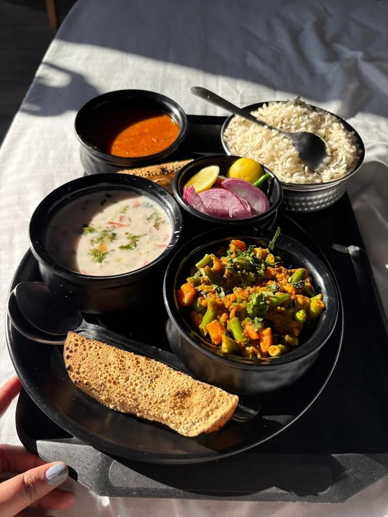 The Lush Pods x Solis Nature