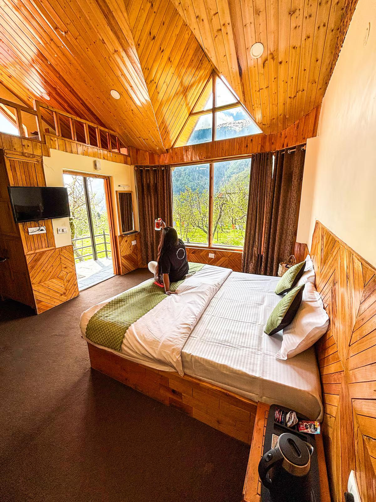 Kahaani | Luxury Wooden Chalet1 in Manali x Solis Nature