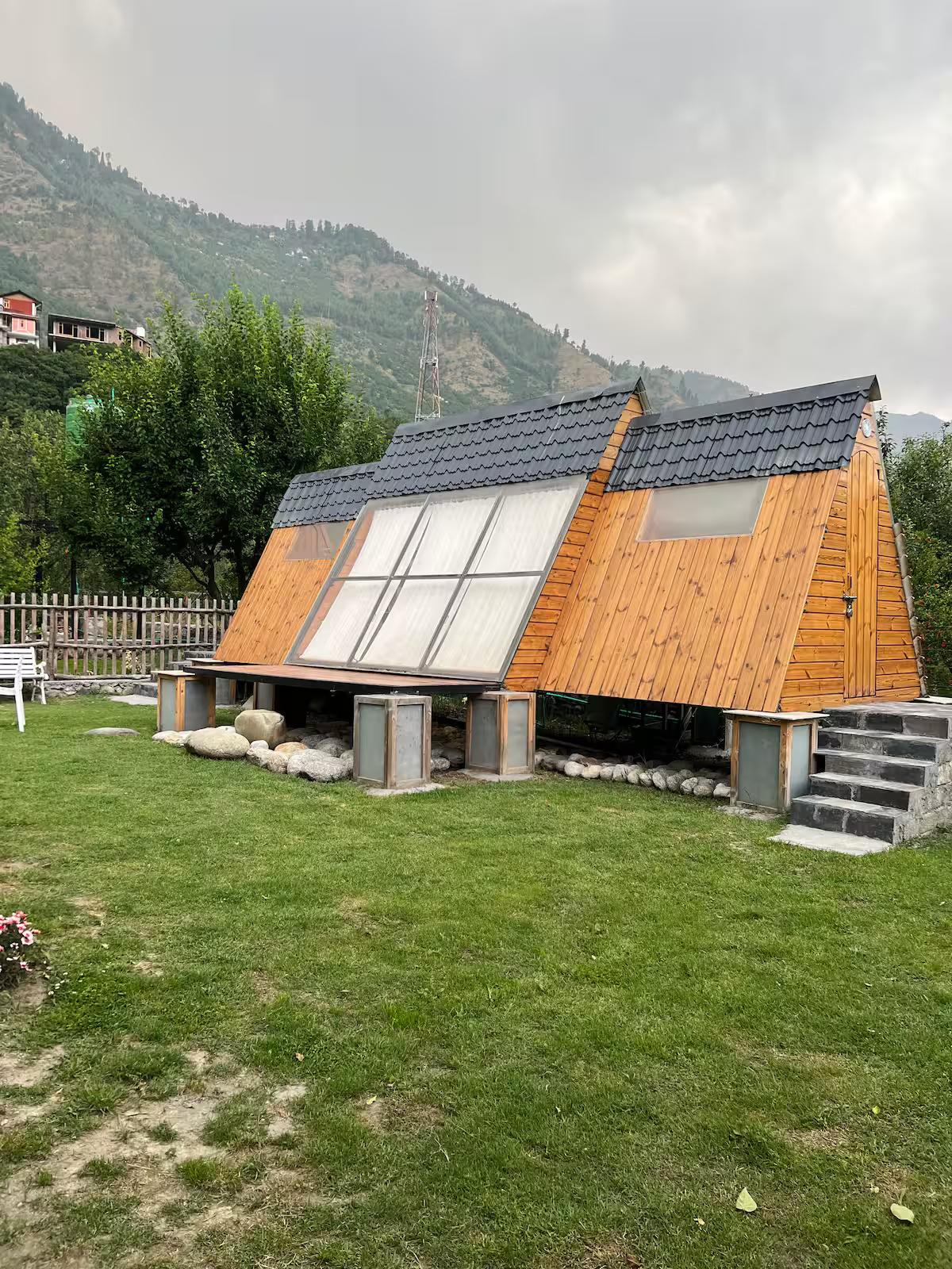 Private Luxury Cabin | The CubeA by INUKSUKH x Solis Nature