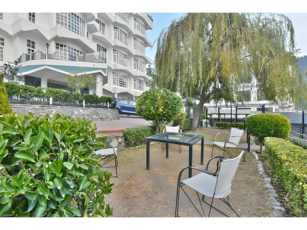 DLS Hill Crest x Solis Nature