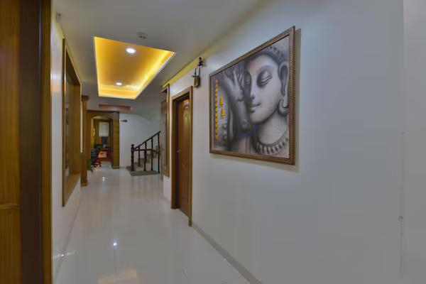 DLS Hotels The Rock Castle x Solis Nature