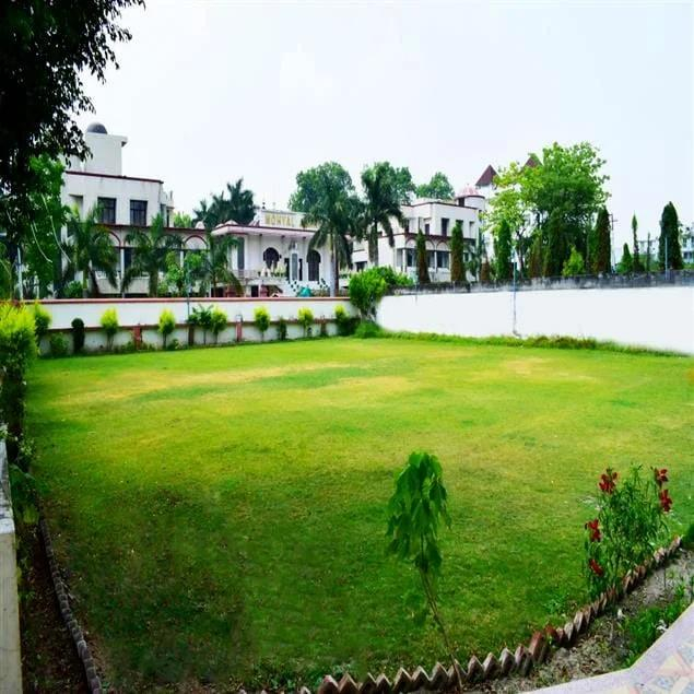 DLS Park Grace, Haridwar x Solis Nature