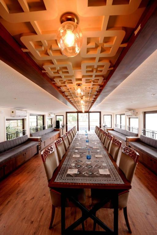 Ultra Luxury House Boat Alleppey By LexStays x Solis Nature