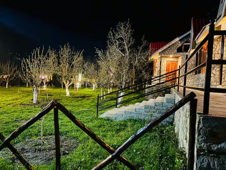Jagatsukh  Chalet 4 in Manali Jagatsukh x Solis Nature