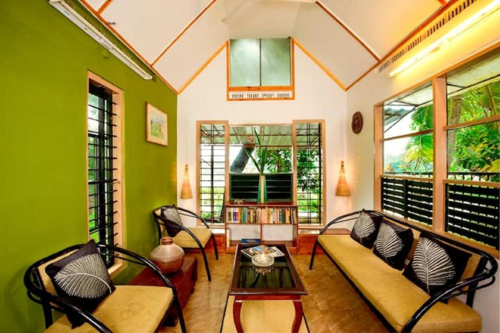 Riverdale Homestay Kumarakom by LexStays x Solis Nature