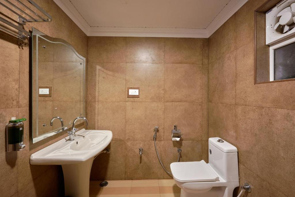 De Rock Jungle Living Resort - Cliff View Room x Solis Nature